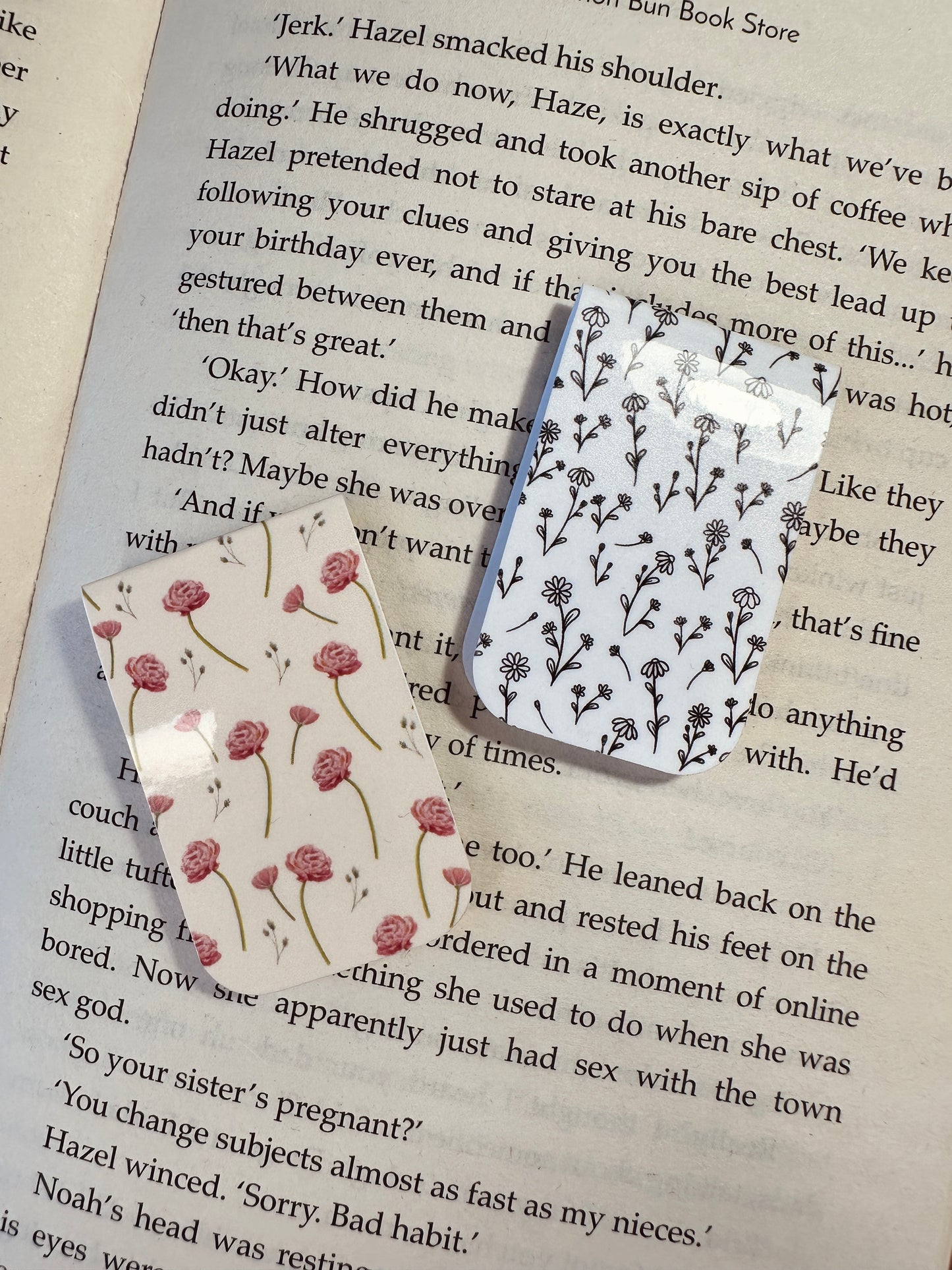 Floral magnetic bookmarks - Pack of 2