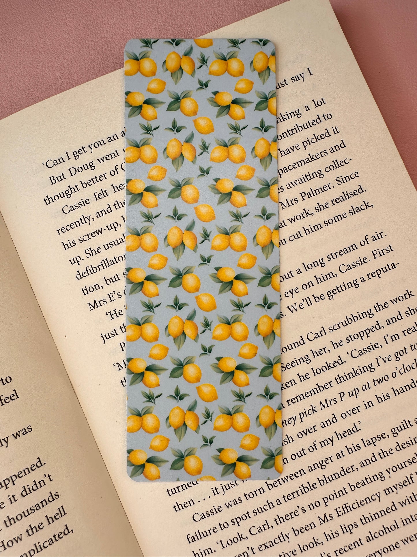 'The Zest' Fruity stationery pack