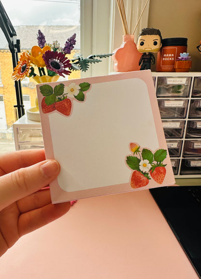 'Berry special' mini memo-pad