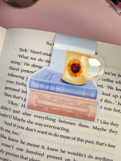 'The essentials' magnetic bookmark