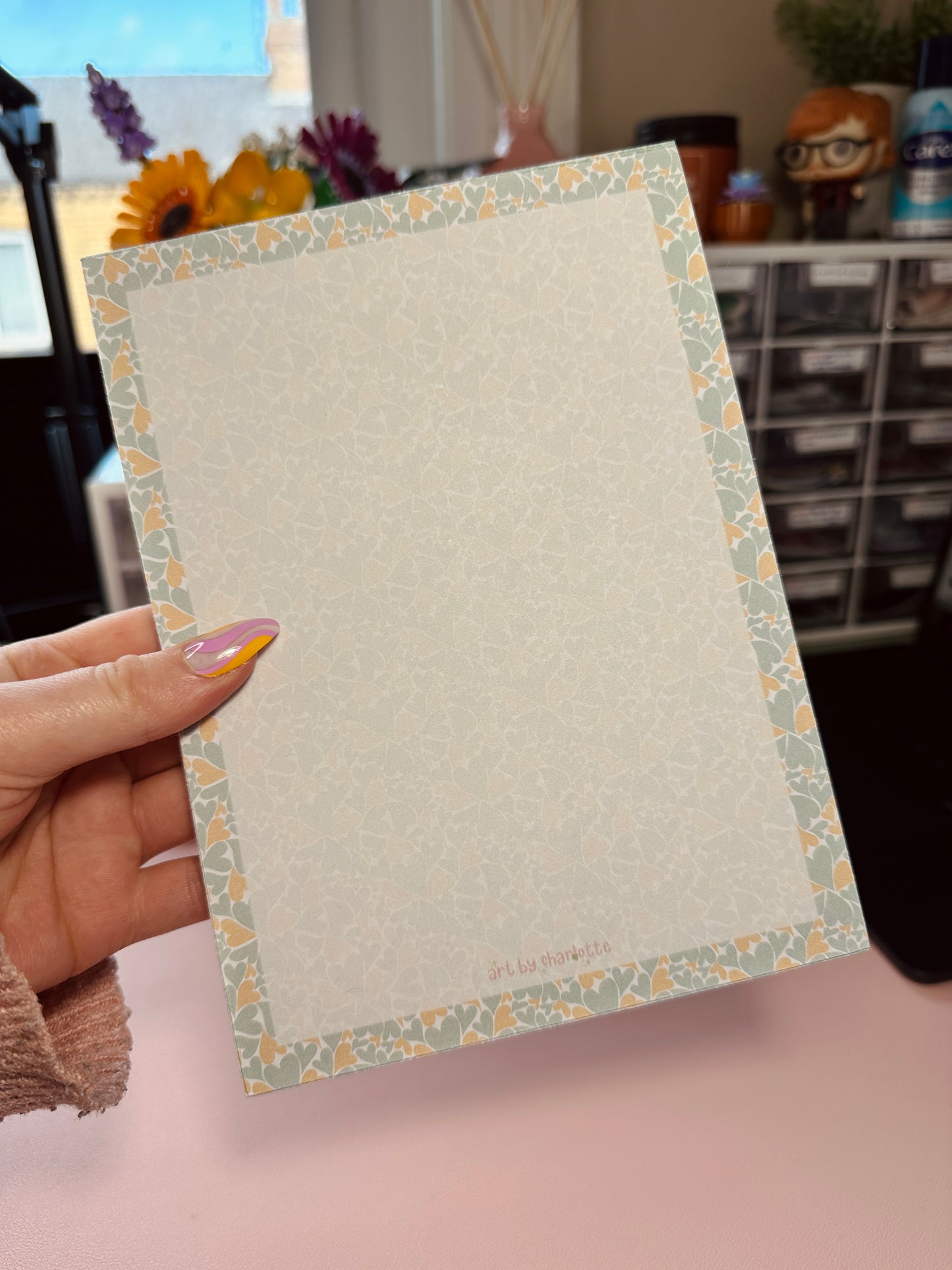 'Heart pattern' memo pad
